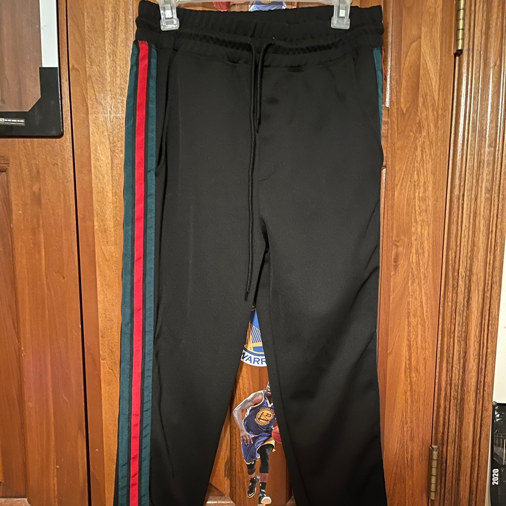 Carbon pants